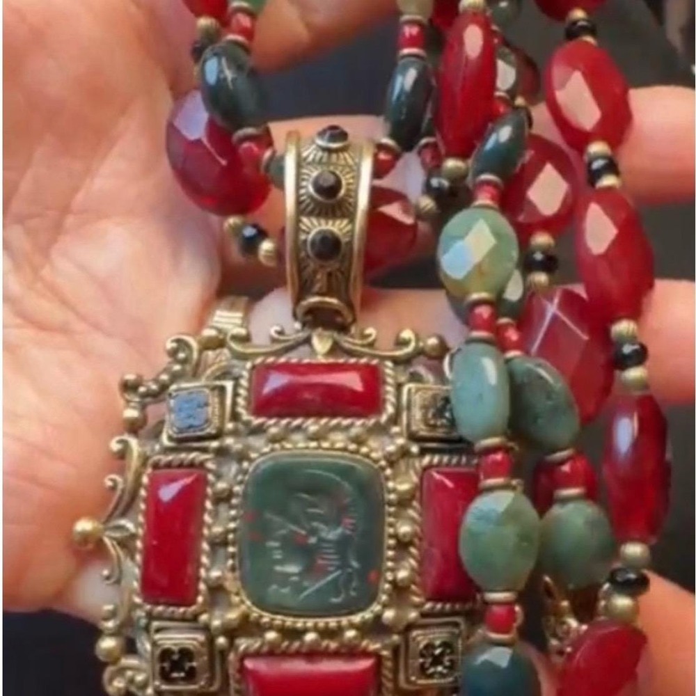 Robin Steele Green Two Strand Ornate Pendant‎ Gemstone Intaglio Warrior Necklace - Picture 10 of 12
